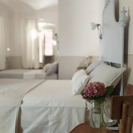 La Vispa Ceresa 3* Кастеллинальдо